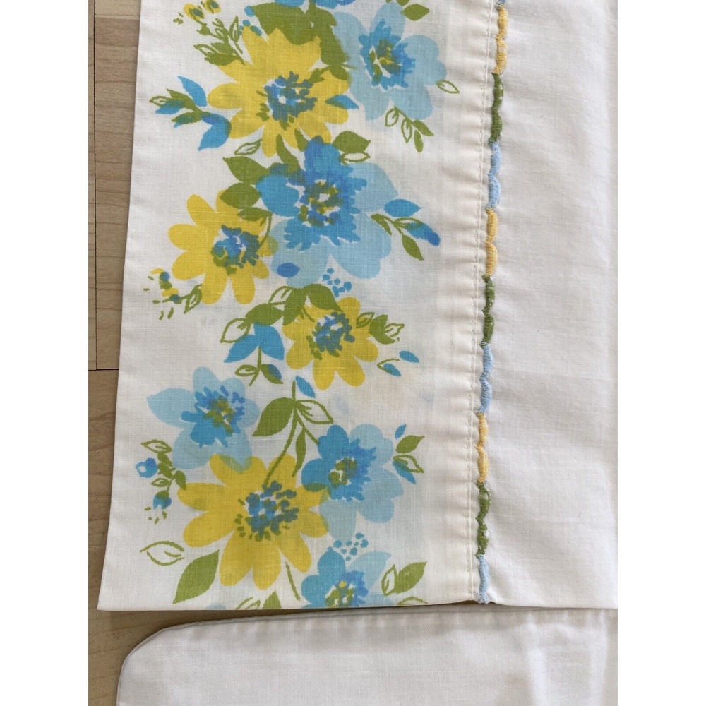 Vtg Bibb Pillow Shams Cases 1960s Yellow and Aqua Flowers Reversible 42" x 36"
